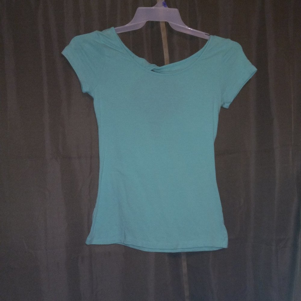 Aqua T Shirt with Circle cutout